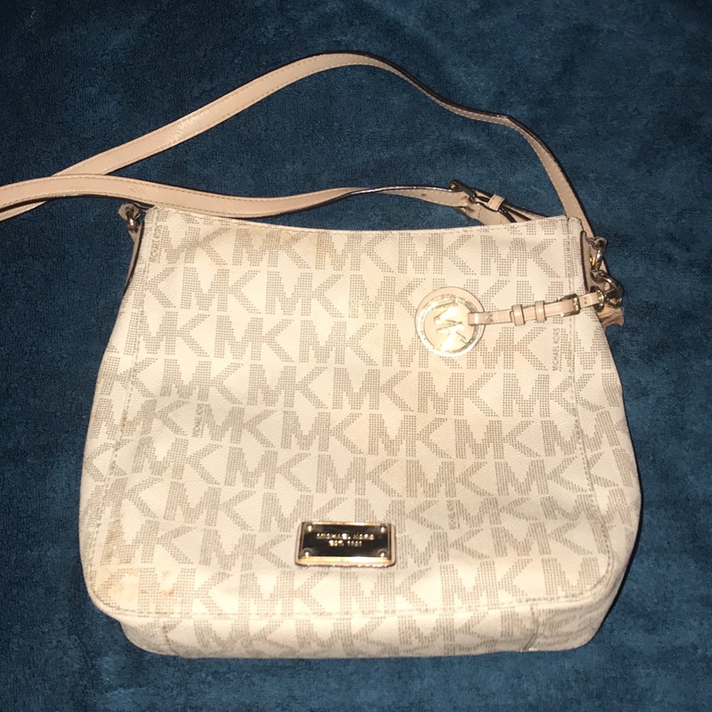 Michael Kors Purse - Picture 1 of 4